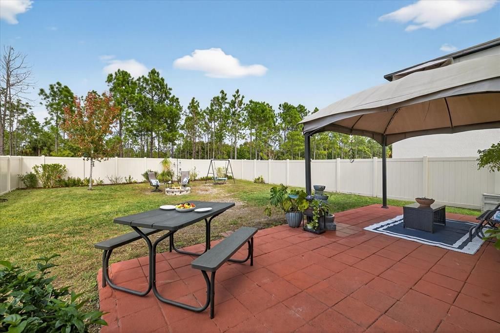 En Venta: $380,000 (4 camas, 2 baños, 1870 Pies cuadrados)