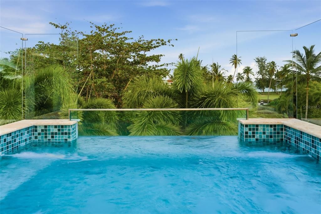 待售: $43,000,000 (7 贝兹, 7 浴室, 10701 平方英尺)