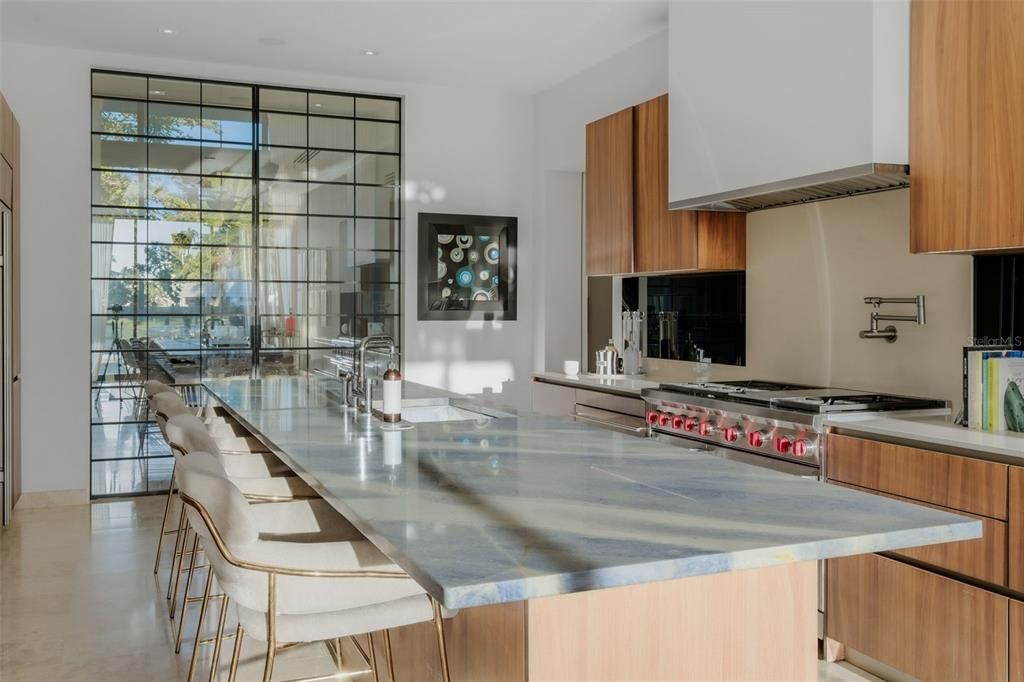 待售: $43,000,000 (7 贝兹, 7 浴室, 10701 平方英尺)