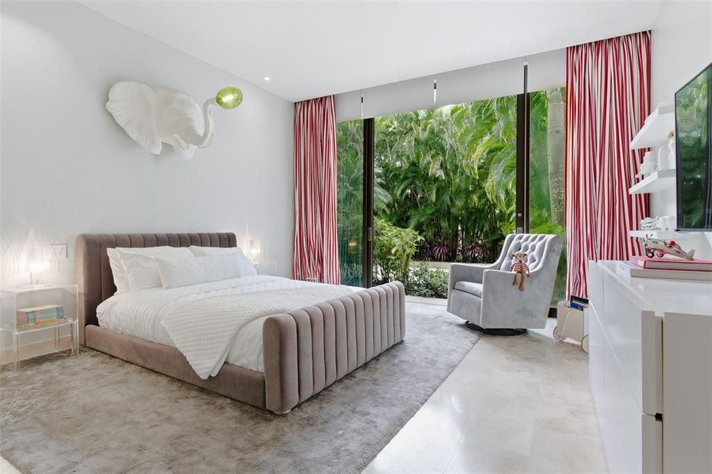 待售: $43,000,000 (7 贝兹, 7 浴室, 10701 平方英尺)