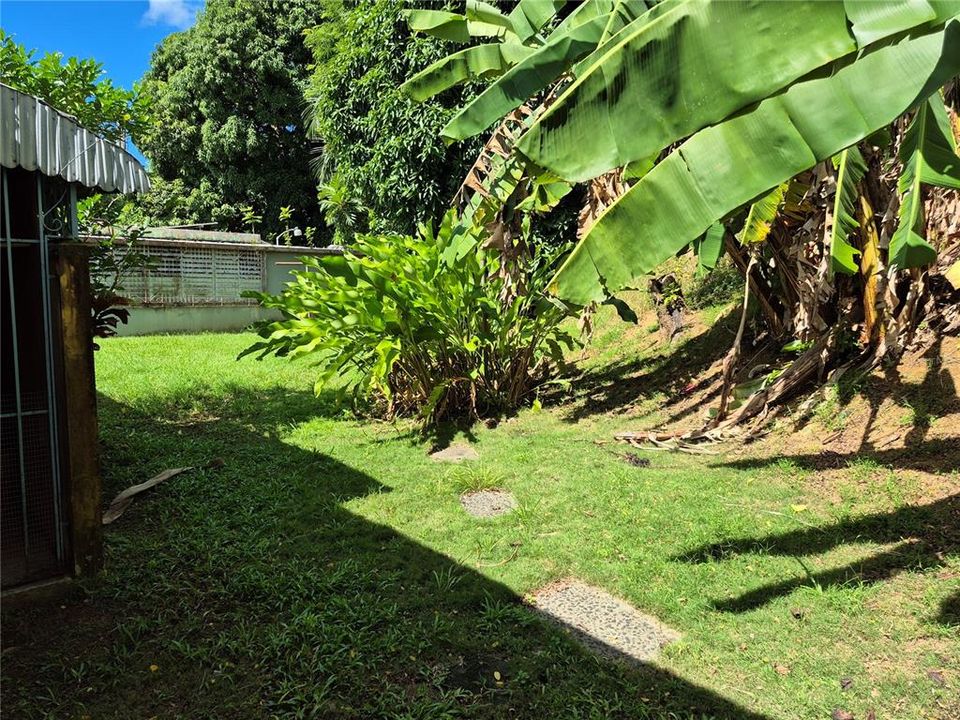 En Venta: $161,000 (4 camas, 2 baños, 1500 Pies cuadrados)