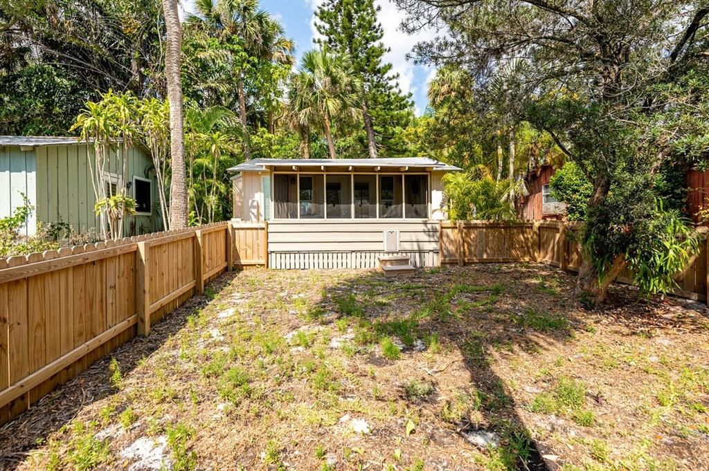 待售: $8,900,000 (13 贝兹, 11 浴室, 10312 平方英尺)