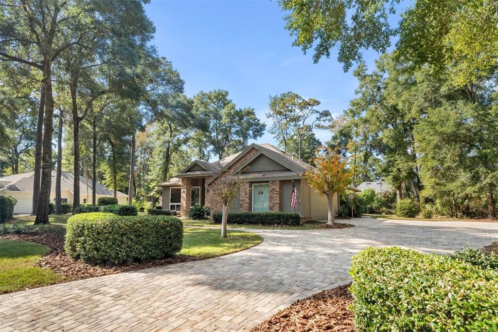 待售: $830,000 (3 贝兹, 3 浴室, 2964 平方英尺)