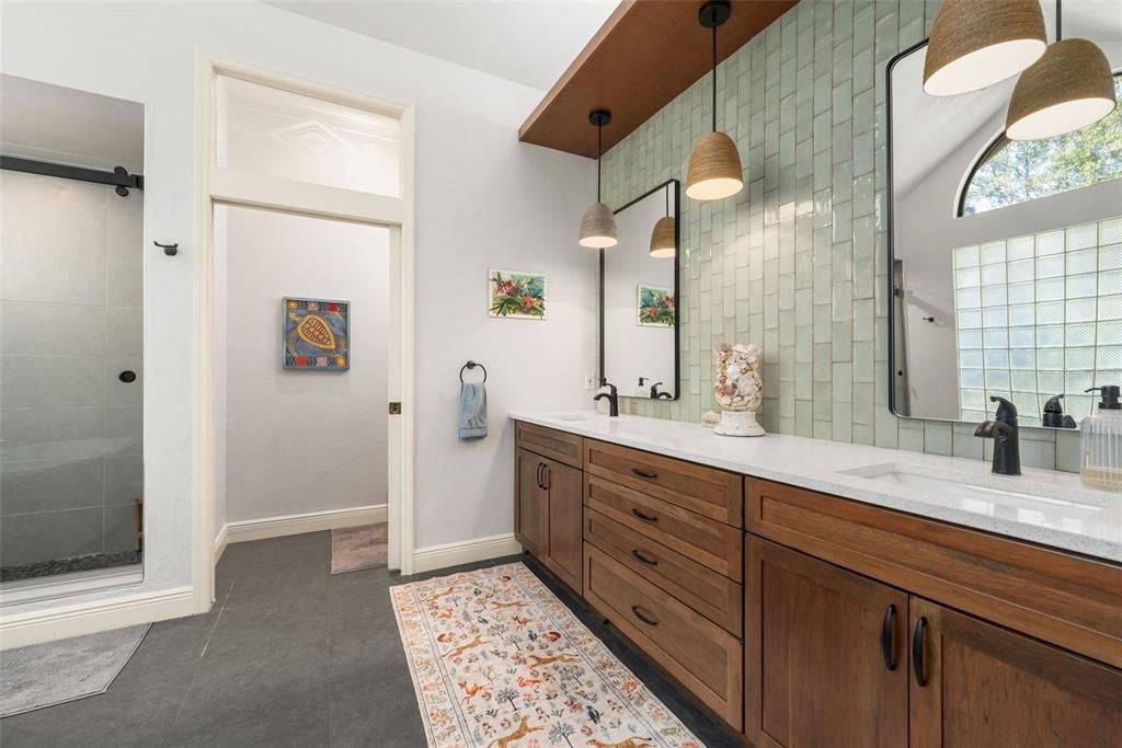 待售: $830,000 (3 贝兹, 3 浴室, 2964 平方英尺)