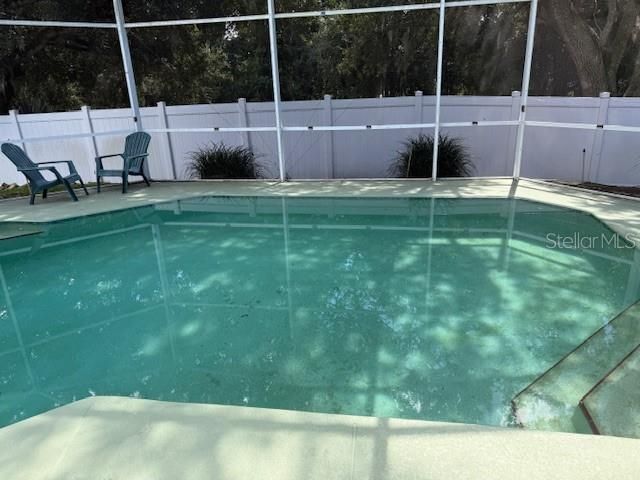 待售: $625,000 (4 贝兹, 2 浴室, 2760 平方英尺)