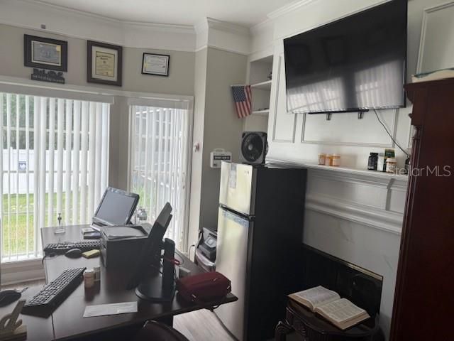 待售: $625,000 (4 贝兹, 2 浴室, 2760 平方英尺)