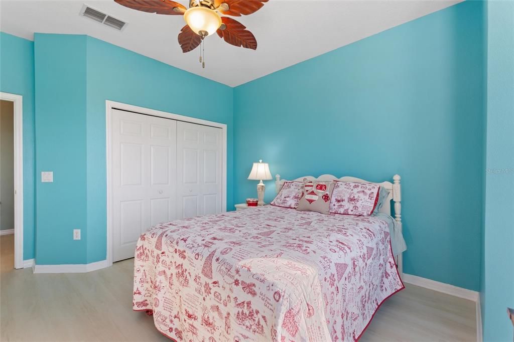 For Sale: $324,000 (3 beds, 2 baths, 1781 Square Feet)