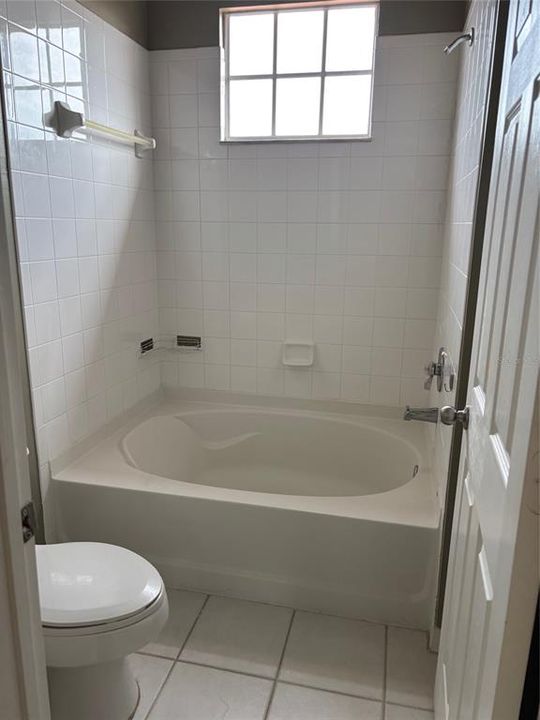 В аренду: $2,095 (2 спален, 2 ванн, 1246 Квадратных фут)