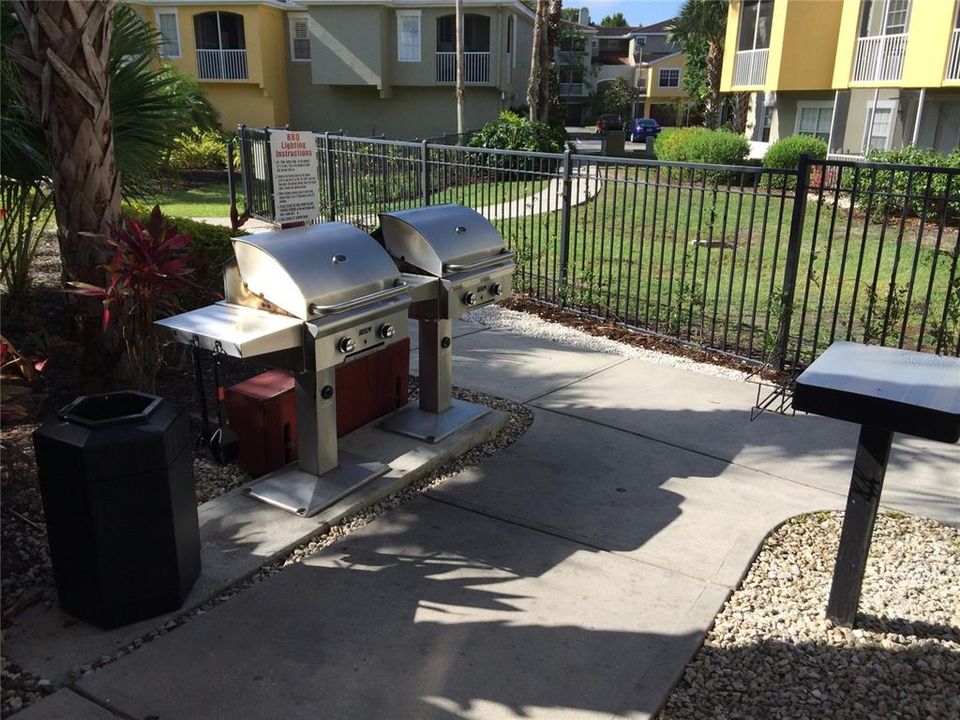 В аренду: $2,095 (2 спален, 2 ванн, 1246 Квадратных фут)