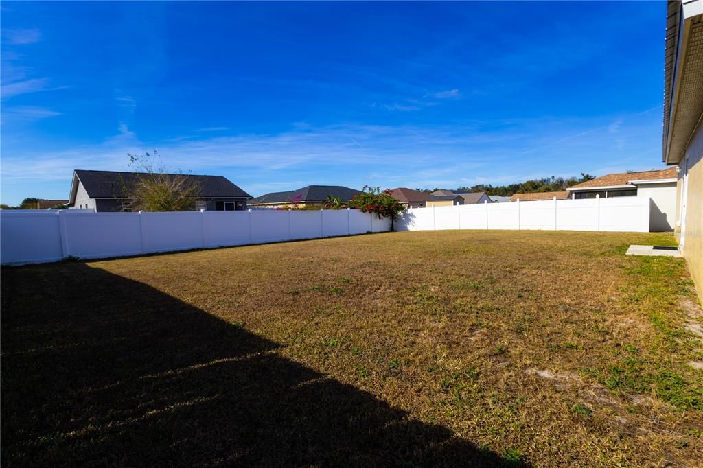 En Venta: $285,000 (3 camas, 2 baños, 1119 Pies cuadrados)