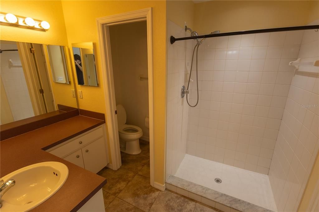 En Venta: $285,000 (3 camas, 2 baños, 1119 Pies cuadrados)