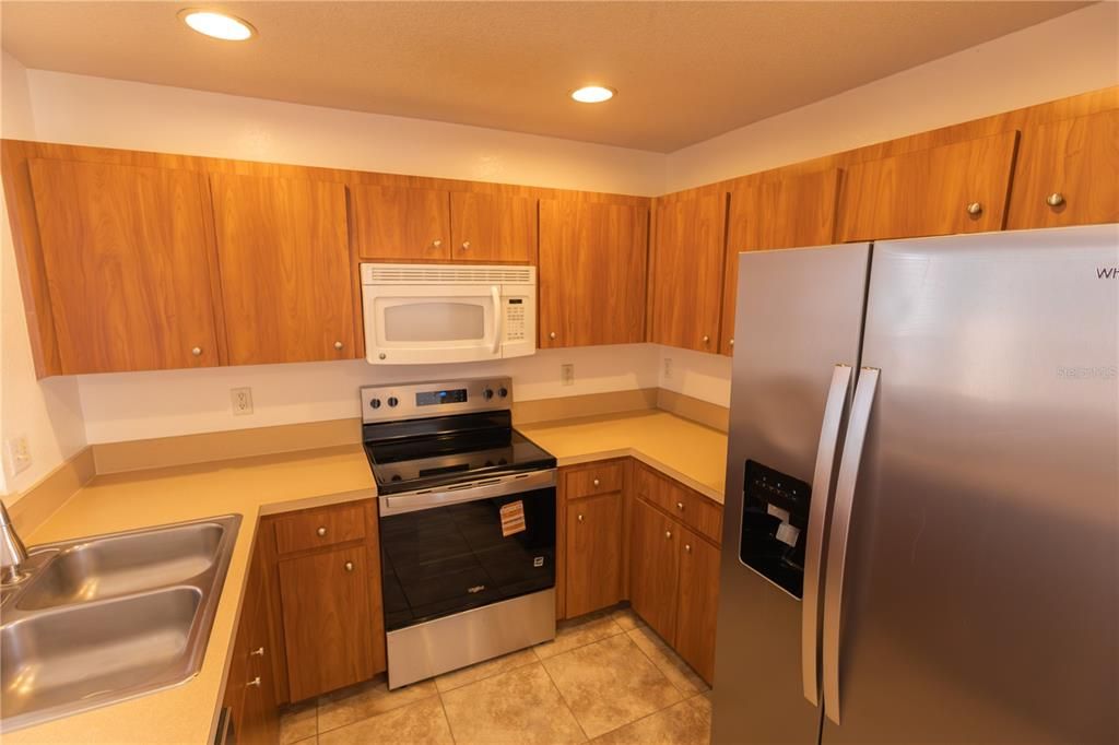 En Venta: $285,000 (3 camas, 2 baños, 1119 Pies cuadrados)