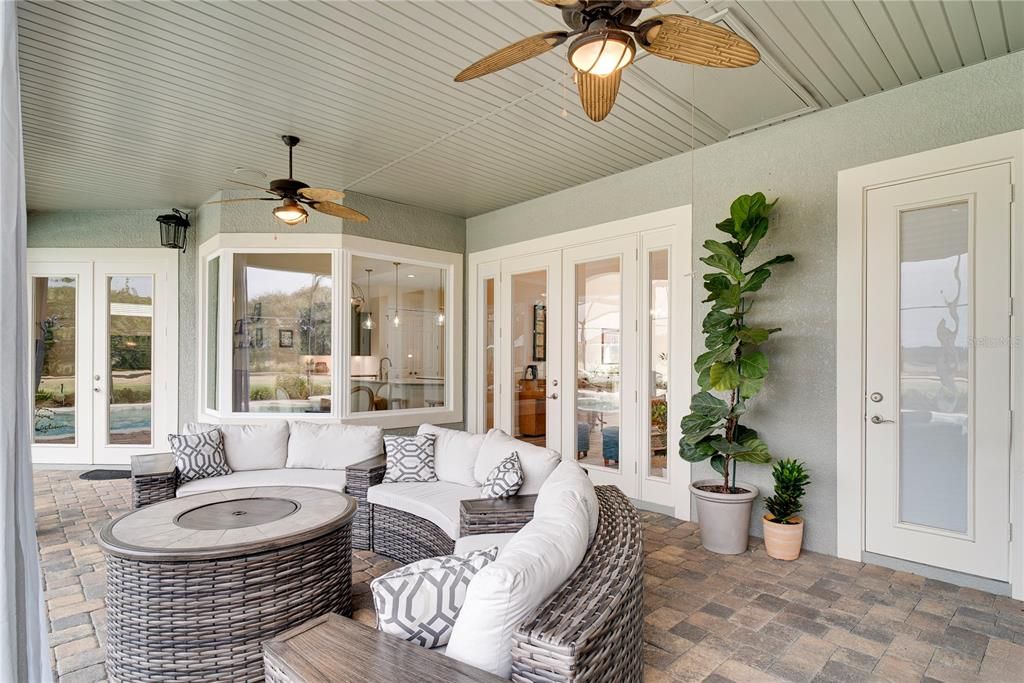 For Sale: $1,100,000 (4 beds, 3 baths, 3368 Square Feet)