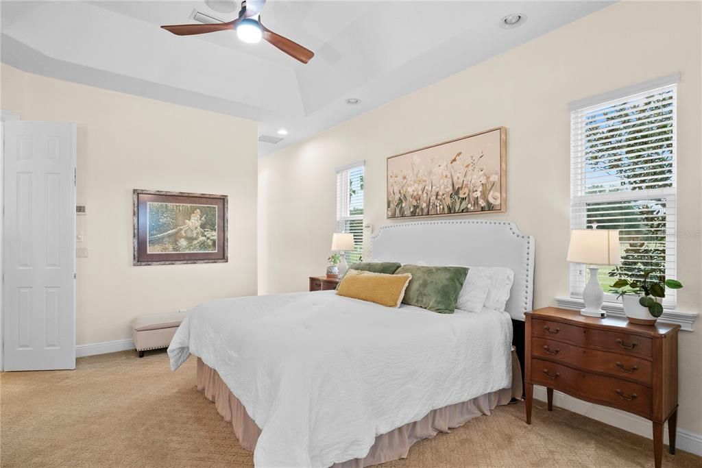 For Sale: $1,100,000 (4 beds, 3 baths, 3368 Square Feet)