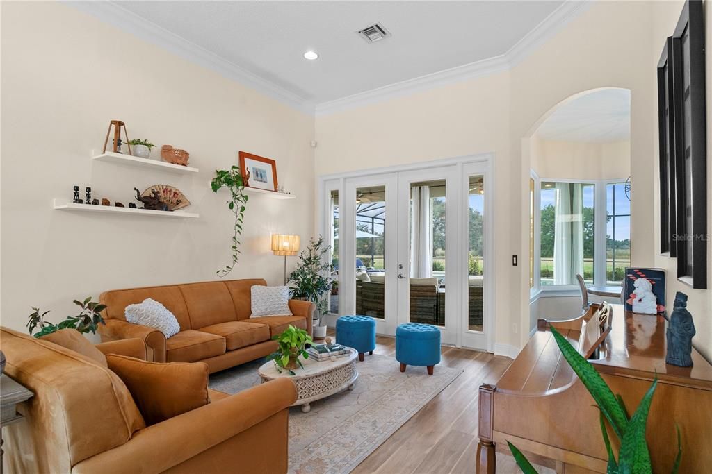 For Sale: $1,100,000 (4 beds, 3 baths, 3368 Square Feet)