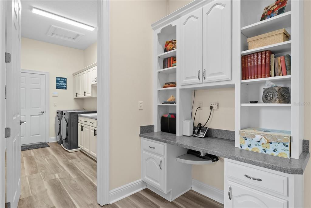 For Sale: $1,100,000 (4 beds, 3 baths, 3368 Square Feet)