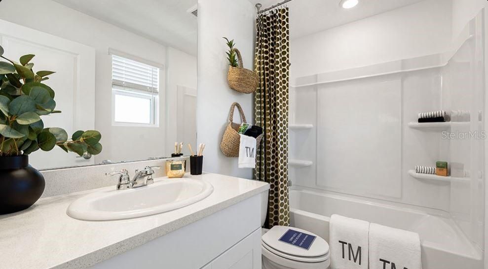 For Sale: $249,000 (2 beds, 2 baths, 1205 Square Feet)