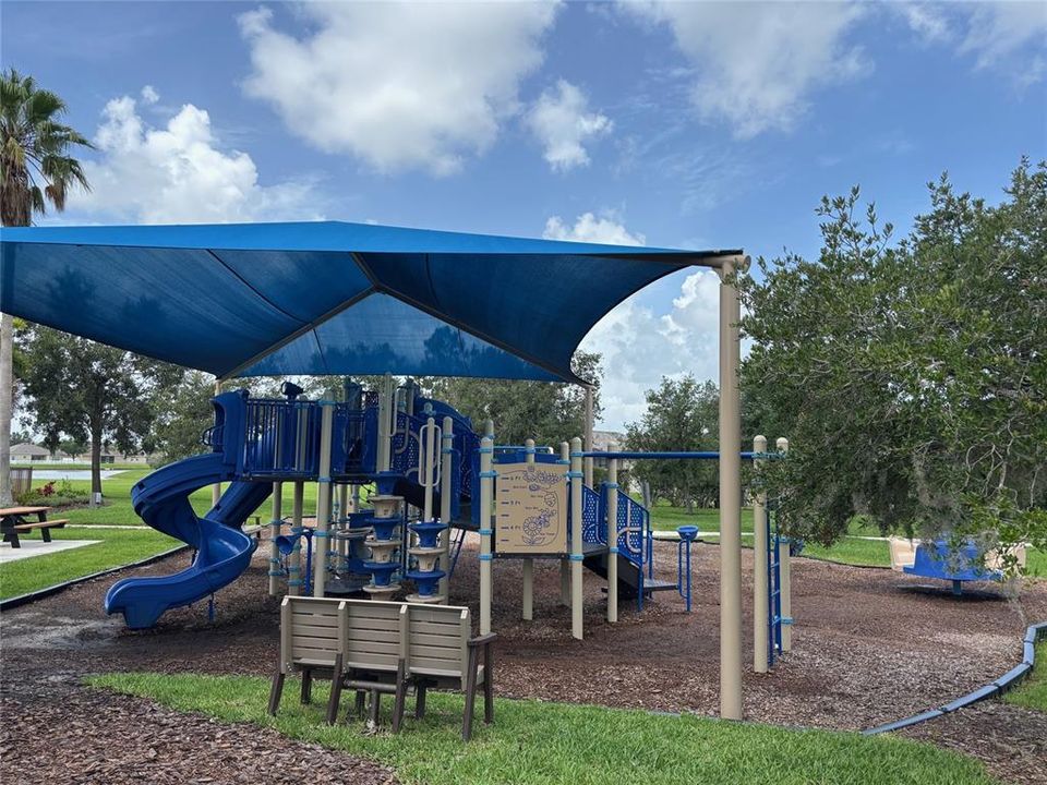 En Renta: $2,700 (4 camas, 2 baños, 1843 Pies cuadrados)