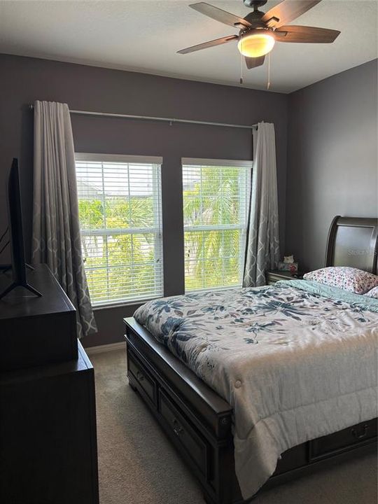 En Renta: $2,700 (4 camas, 2 baños, 1843 Pies cuadrados)