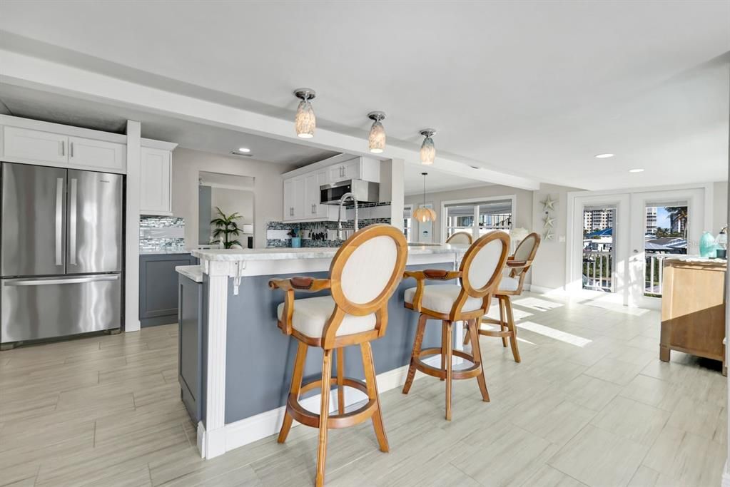 For Sale: $1,600,000 (3 beds, 3 baths, 2317 Square Feet)