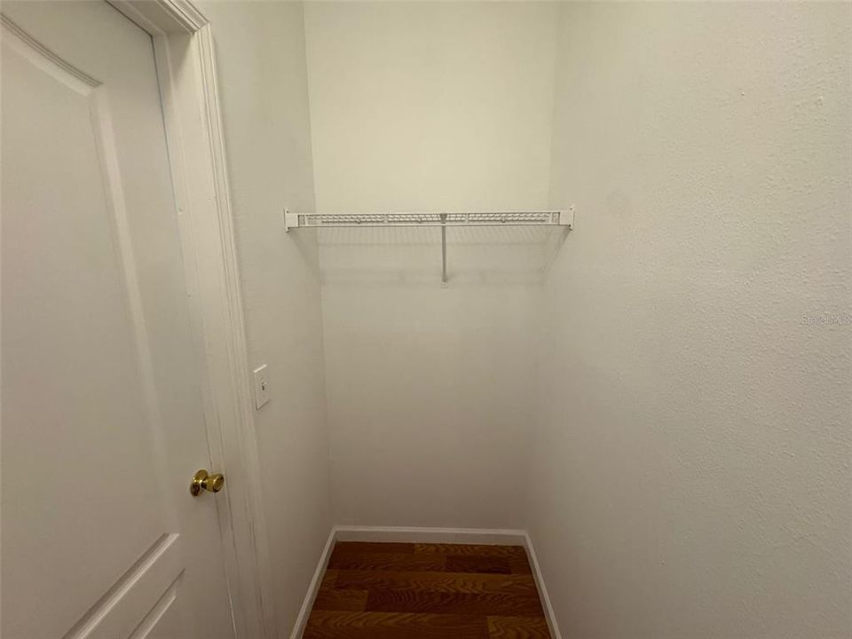 На продажу: $155,000 (1 спален, 1 ванн, 951 Квадратных фут)