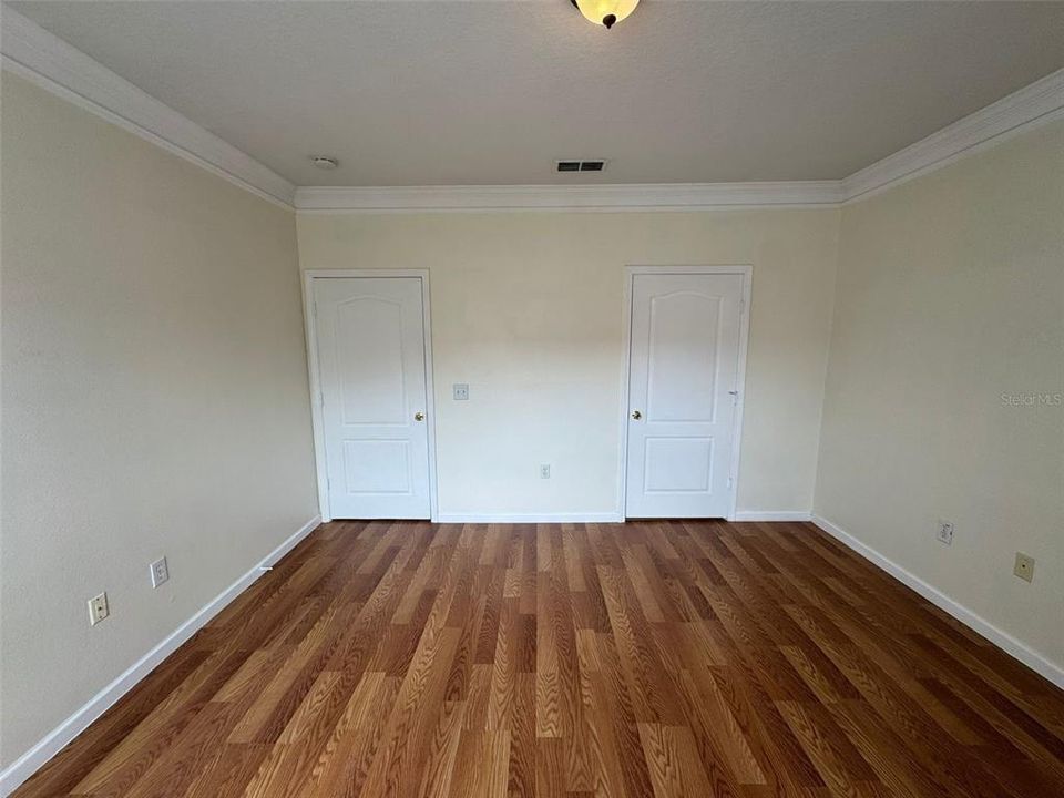 На продажу: $155,000 (1 спален, 1 ванн, 951 Квадратных фут)