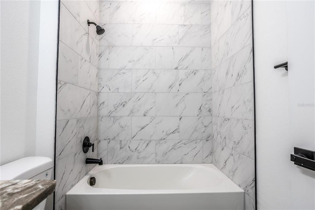 For Sale: $310,000 (3 beds, 2 baths, 1500 Square Feet)