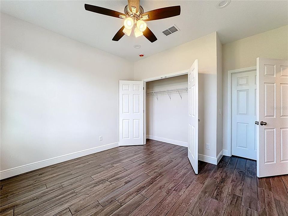 For Sale: $700,000 (4 beds, 3 baths, 2927 Square Feet)