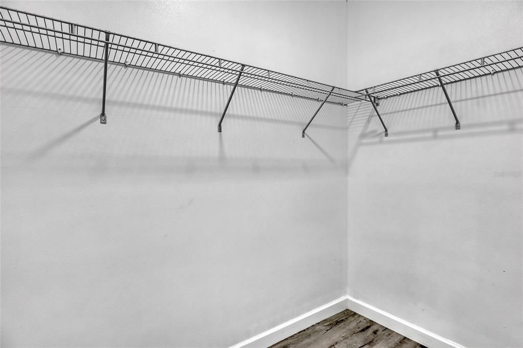 For Sale: $375,000 (4 beds, 2 baths, 1788 Square Feet)