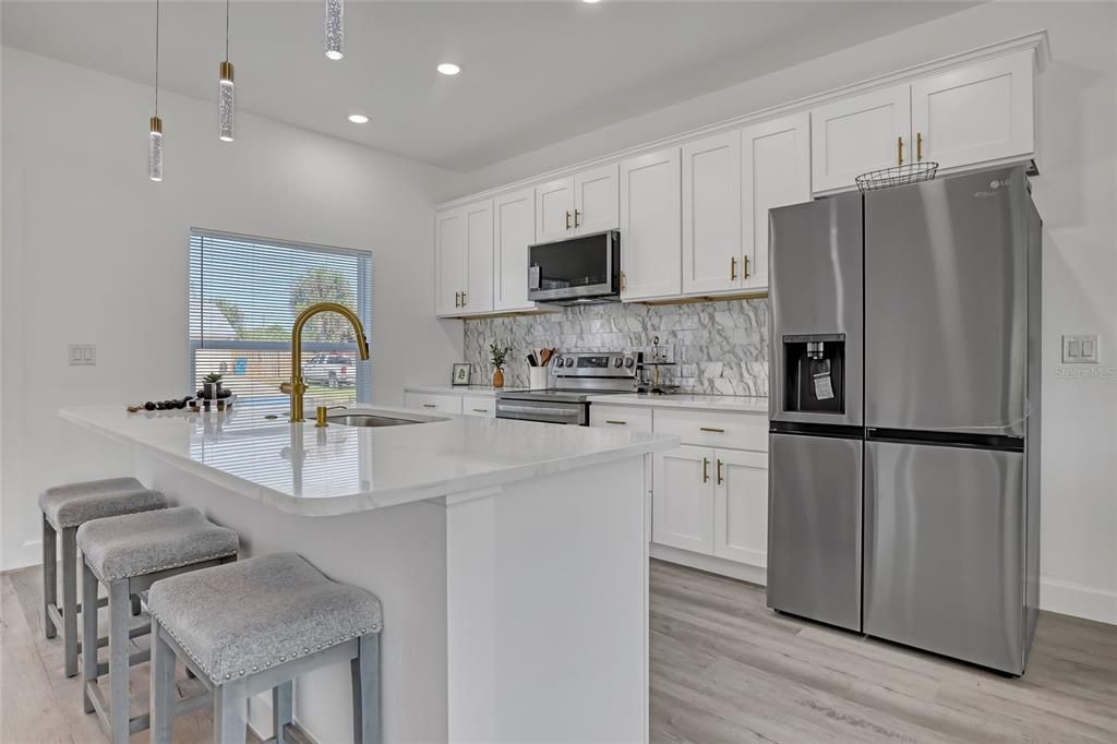 For Sale: $375,000 (4 beds, 2 baths, 1788 Square Feet)