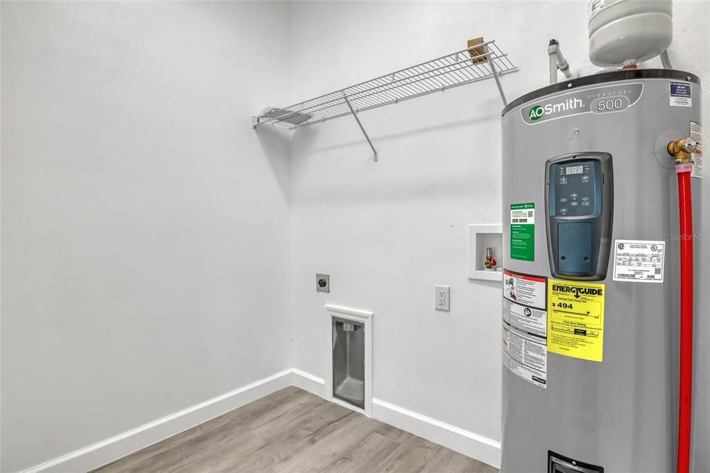 For Sale: $375,000 (4 beds, 2 baths, 1788 Square Feet)