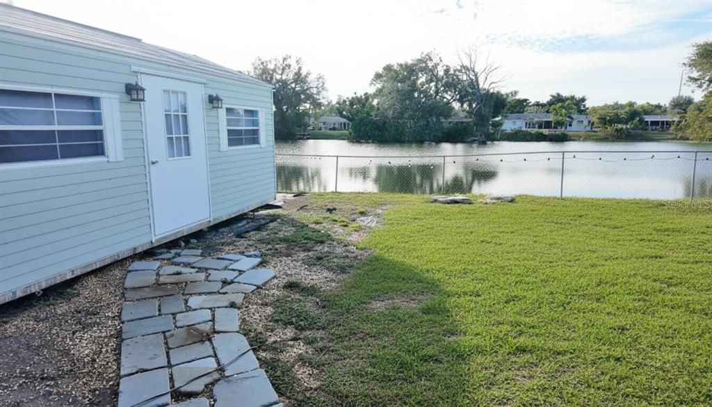 待售: $345,000 (2 贝兹, 2 浴室, 1209 平方英尺)