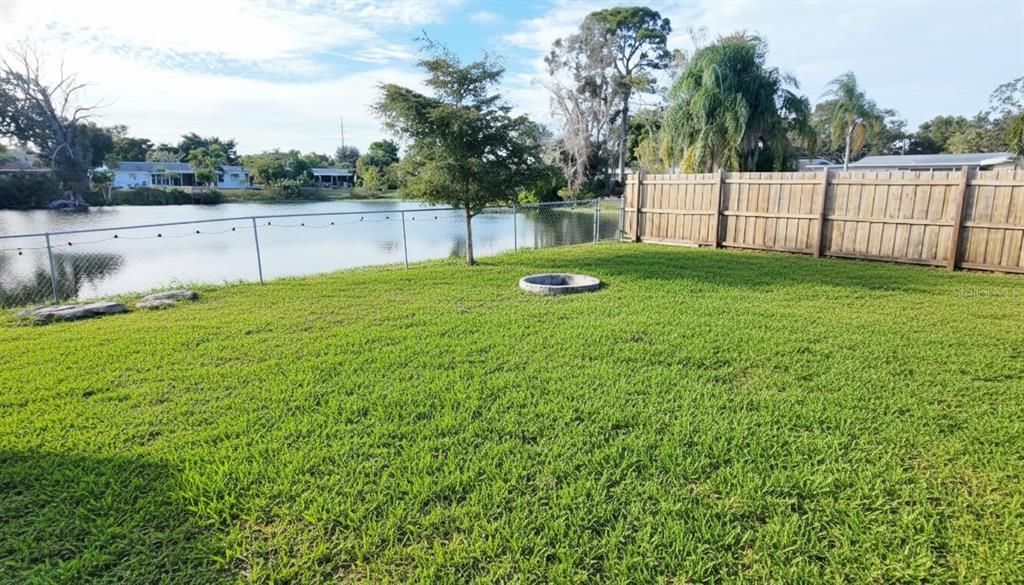 待售: $345,000 (2 贝兹, 2 浴室, 1209 平方英尺)