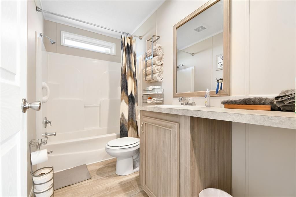 For Sale: $725,000 (4 beds, 3 baths, 1794 Square Feet)