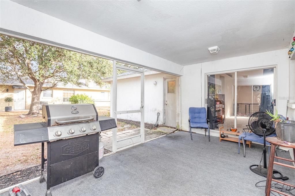 For Sale: $415,000 (3 beds, 2 baths, 1857 Square Feet)