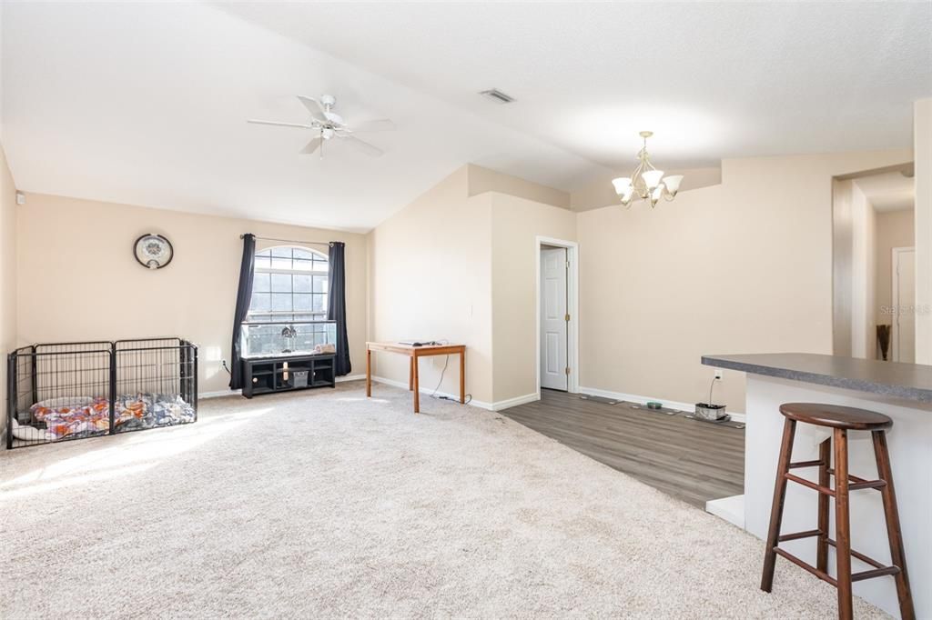 For Sale: $415,000 (3 beds, 2 baths, 1857 Square Feet)