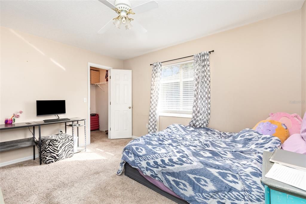 For Sale: $415,000 (3 beds, 2 baths, 1857 Square Feet)