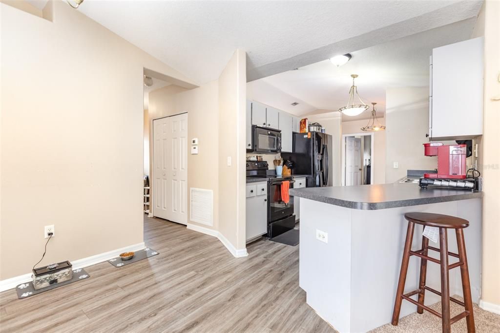 For Sale: $415,000 (3 beds, 2 baths, 1857 Square Feet)