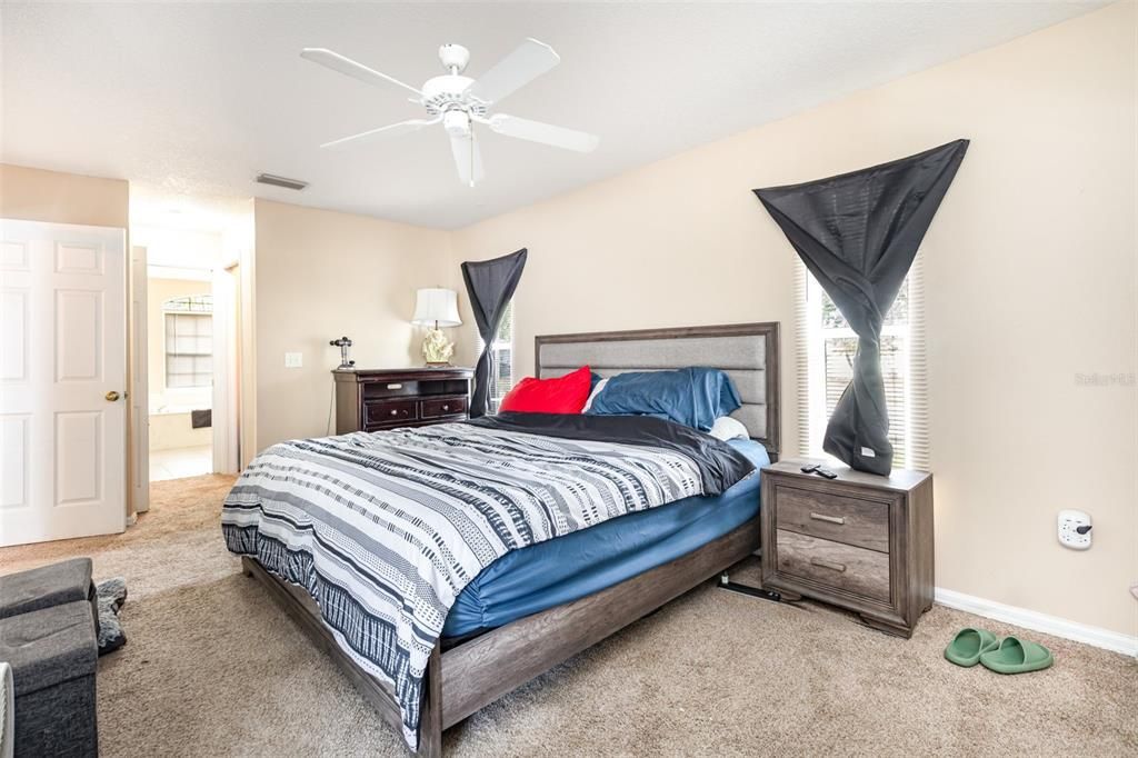 For Sale: $415,000 (3 beds, 2 baths, 1857 Square Feet)