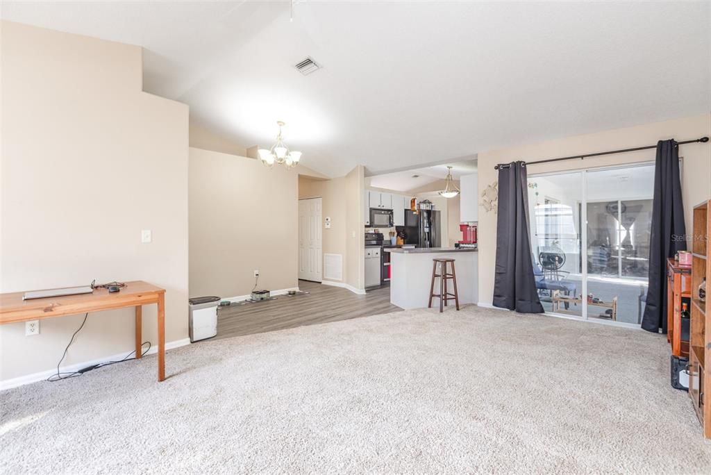 For Sale: $415,000 (3 beds, 2 baths, 1857 Square Feet)