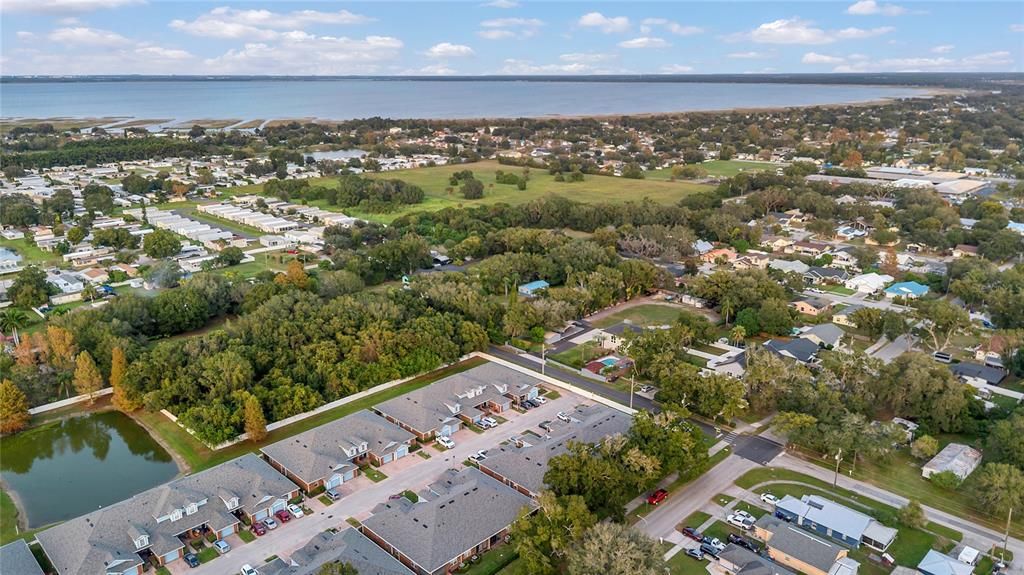 For Sale: $275,000 (3 beds, 2 baths, 1527 Square Feet)