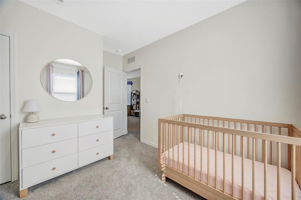 На продажу: $399,900 (3 спален, 2 ванн, 1961 Квадратных фут)