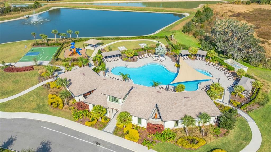 На продажу: $399,900 (3 спален, 2 ванн, 1961 Квадратных фут)