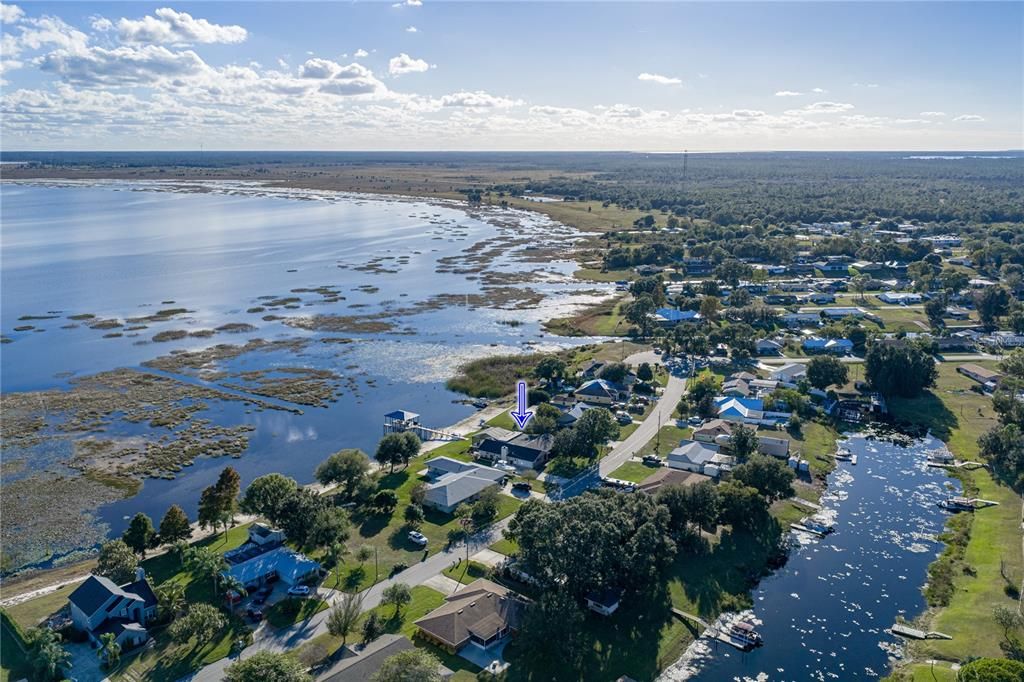 En Venta: $650,000 (3 camas, 3 baños, 2547 Pies cuadrados)