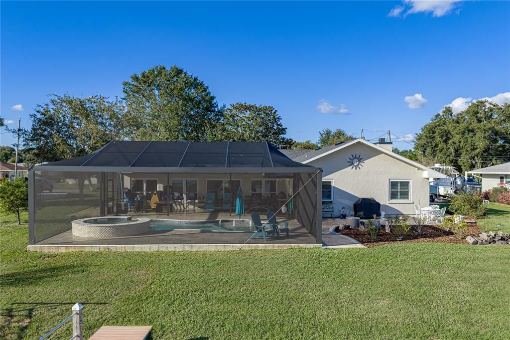 En Venta: $650,000 (3 camas, 3 baños, 2547 Pies cuadrados)