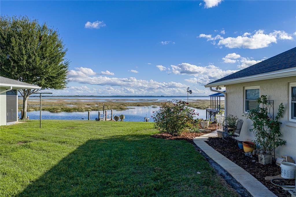 En Venta: $650,000 (3 camas, 3 baños, 2547 Pies cuadrados)