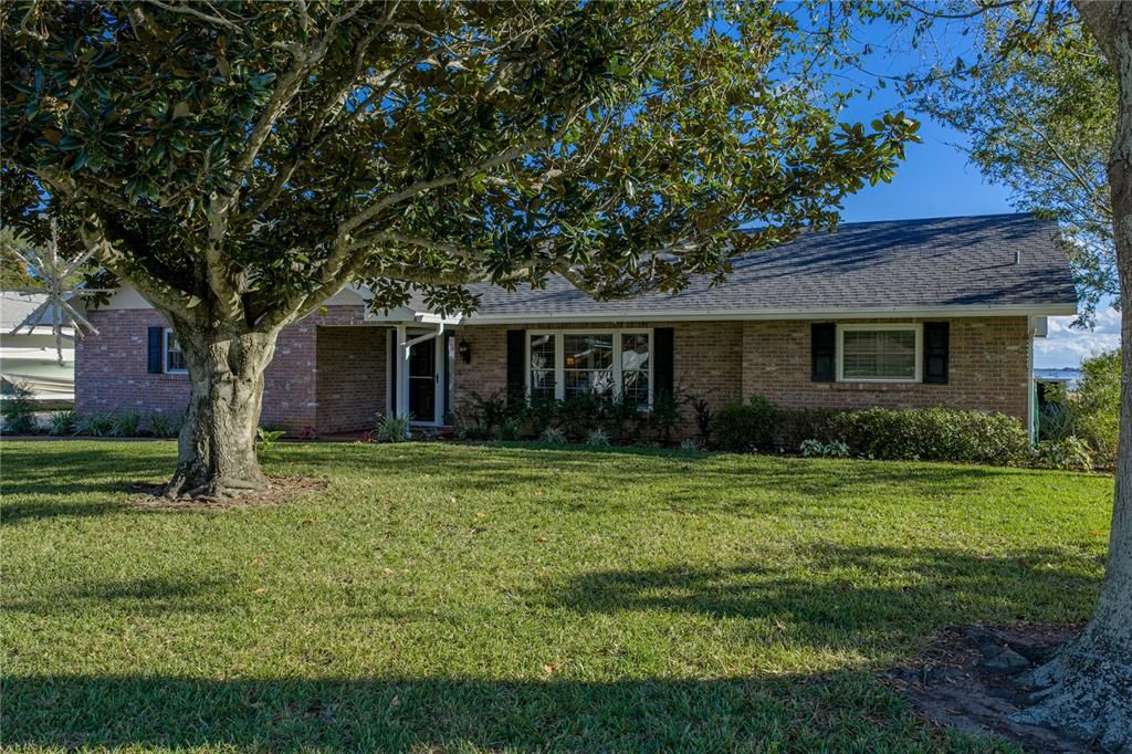 En Venta: $650,000 (3 camas, 3 baños, 2547 Pies cuadrados)