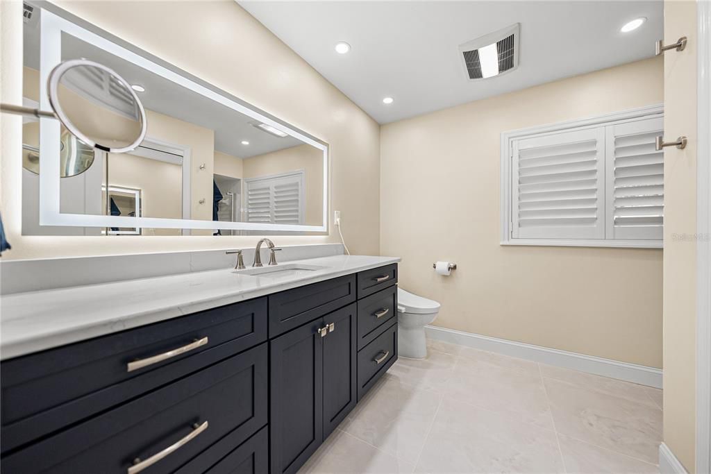 En Venta: $650,000 (3 camas, 3 baños, 2547 Pies cuadrados)