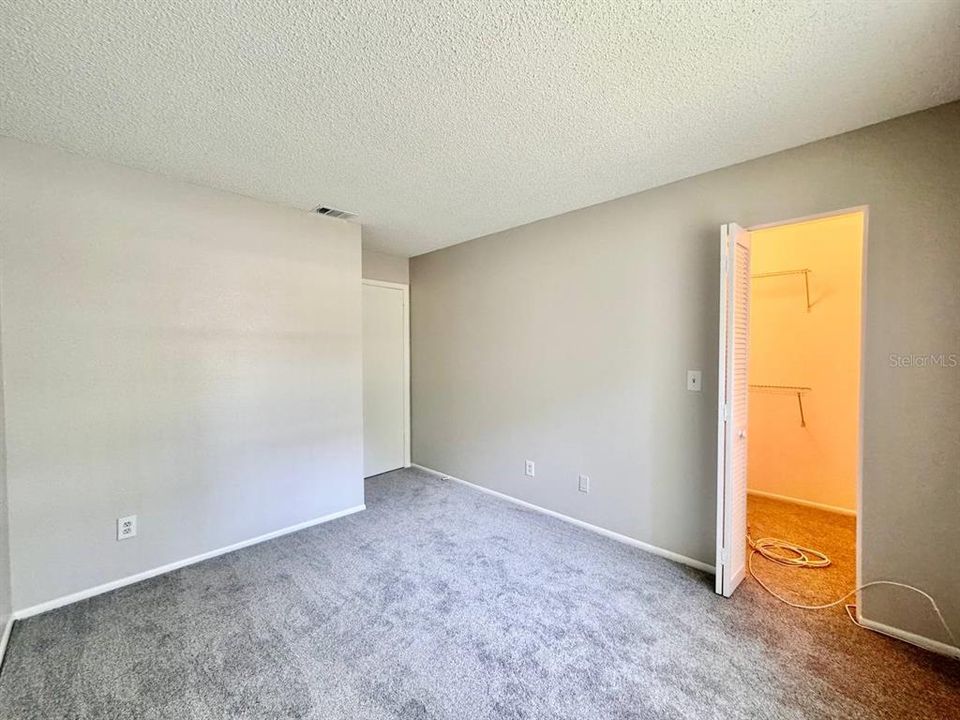 В аренду: $2,000 (3 спален, 2 ванн, 1220 Квадратных фут)