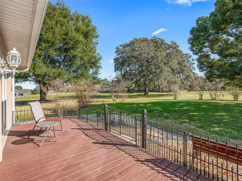 На продажу: $437,900 (3 спален, 2 ванн, 2236 Квадратных фут)